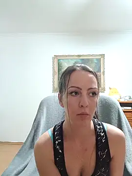Stripchat cam girl shycutegirl