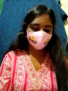 Stripchat cam girl mini-queen