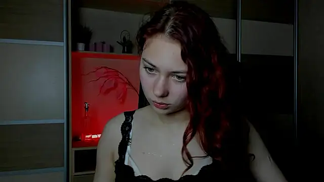 Stripchat cam girl Georgin_Lo