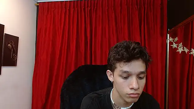 Stripchat cam girl Kristof_Mills