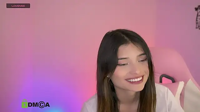 Stripchat cam girl jenniekim777
