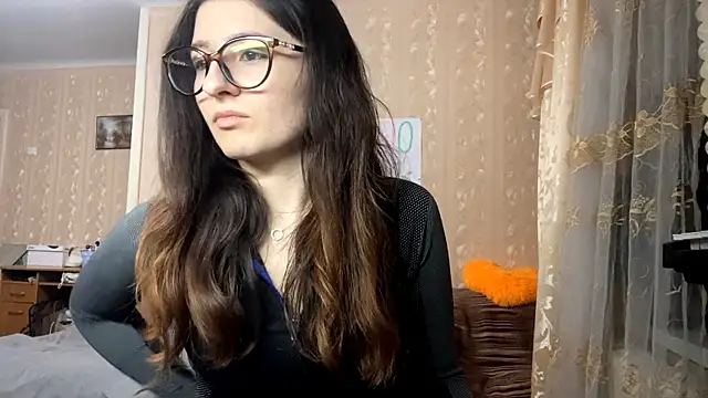 Stripchat cam girl DonnieBooton