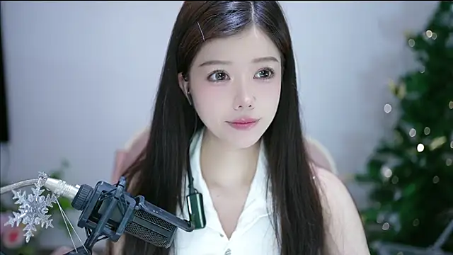 Stripchat cam girl MinnieMoney