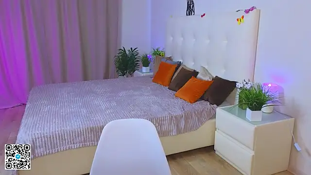 Stripchat cam girl PandoraPaws