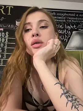 Stripchat cam girl KimmyGreen