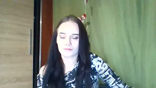 Stripchat cam girl NinaTease