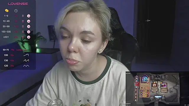 Stripchat cam girl AnyaTaylorJoy_