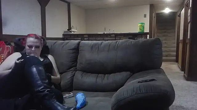 Stripchat cam girl esadmisfit1