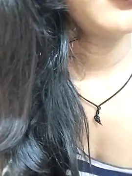 Stripchat cam girl Romyya