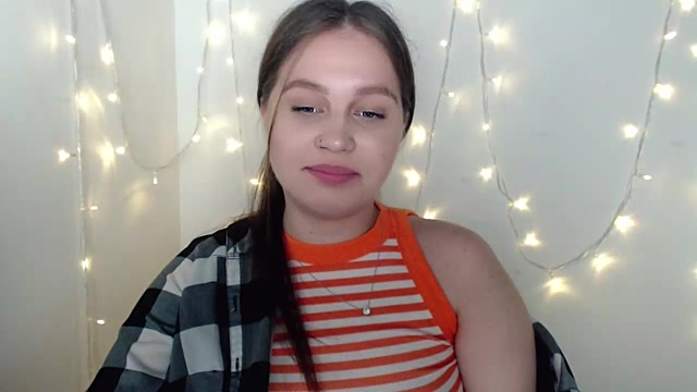 Sophiadiaz Stripchat Live Sex Cam ~