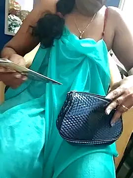 Stripchat cam girl tamil-karthika