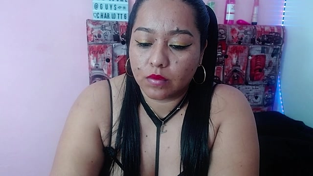 Stripchat cam girl natashaataylor