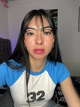 Stripchat cam girl junorise23