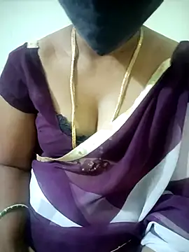 Stripchat cam girl Lovely_sravs