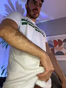 Stripchat cam girl AxelThompson_