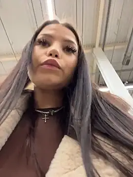 Stripchat cam girl Kissy_Moon