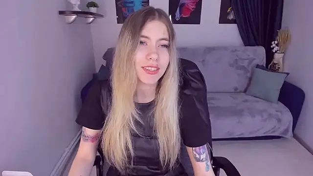 Stripchat cam girl CameliaJackson