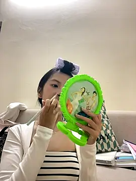 Stripchat cam girl Lil-Gi