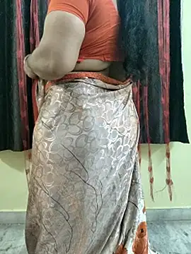 Stripchat cam girl bhuvana_555