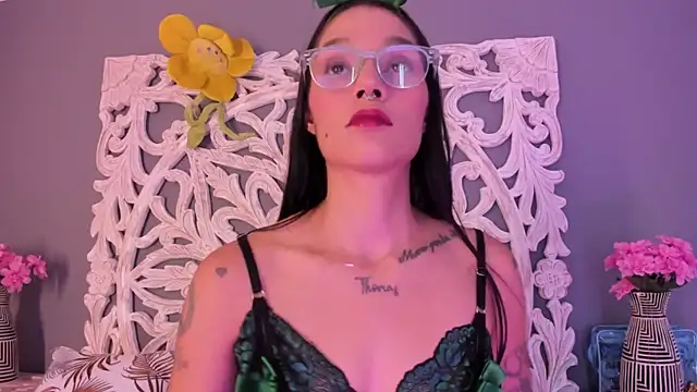 Stripchat cam girl loraineblake