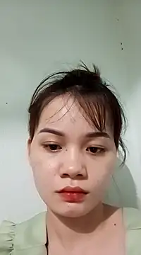 Stripchat cam girl Ngoc-Trinh