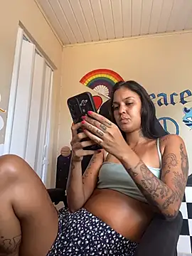 Stripchat cam girl poliannax