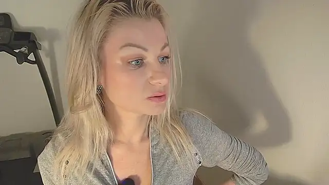Stripchat cam girl Sweet_Eira