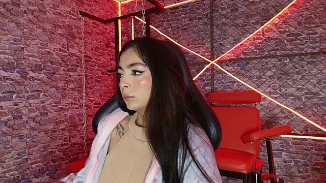 Stripchat cam girl RoousseGil