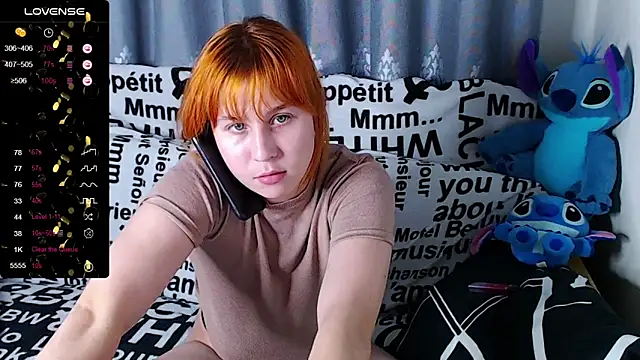 Stripchat cam girl RoyAngela