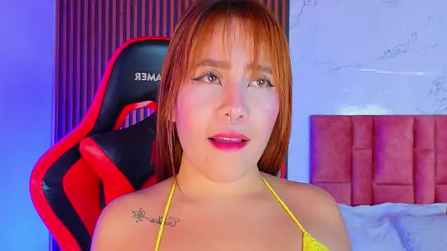 Stripchat cam girl ada_sisns