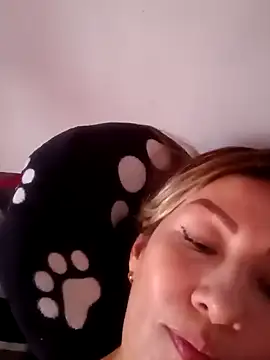 Stripchat cam girl Divahank