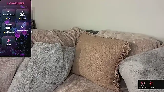 Stripchat cam girl krystenxox
