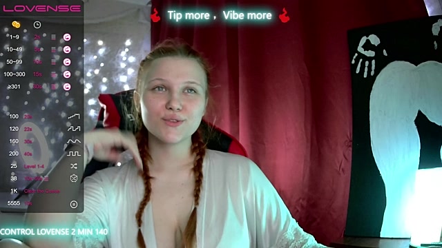 Stripchat cam girl redhairedwitchh