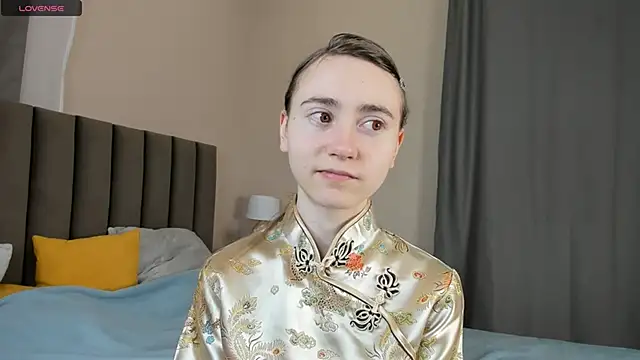 Stripchat cam girl MarianGise