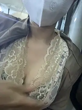 Stripchat cam girl Yumii_09