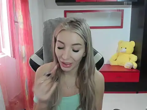 Stripchat cam girl lexy_cuties