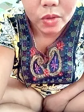 Stripchat cam girl asian_babez