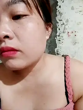 Stripchat cam girl Mi_Xoxo