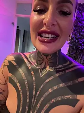 Stripchat cam girl KathaleaNoir