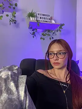 Stripchat cam girl iam_sofiaa