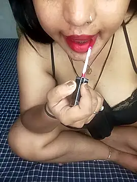 Stripchat cam girl HEENA_022