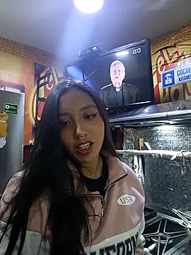 Stripchat cam girl naughtygoddesss25