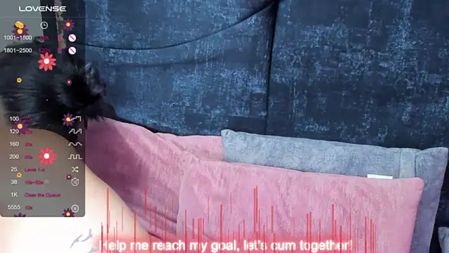 Stripchat cam girl Samanta_Curvy