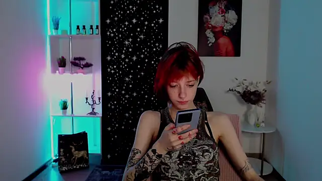 Stripchat cam girl AveryLia