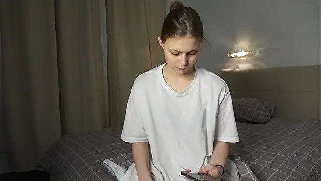 Stripchat cam girl CweneEves