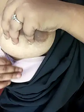 Stripchat cam girl Minnybaby