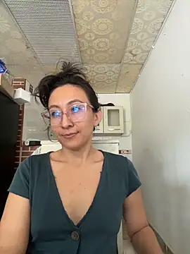 Thumbnail of paula_p07 - Stripchat live cam