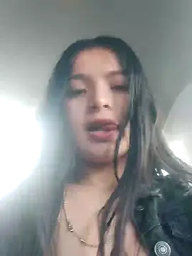 Stripchat cam girl Sophiahot-400