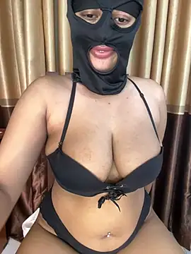 Stripchat cam girl Yelena_myurs