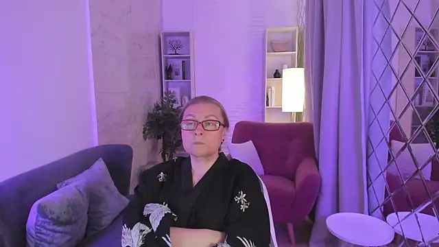 Stripchat cam girl AlexandraKind